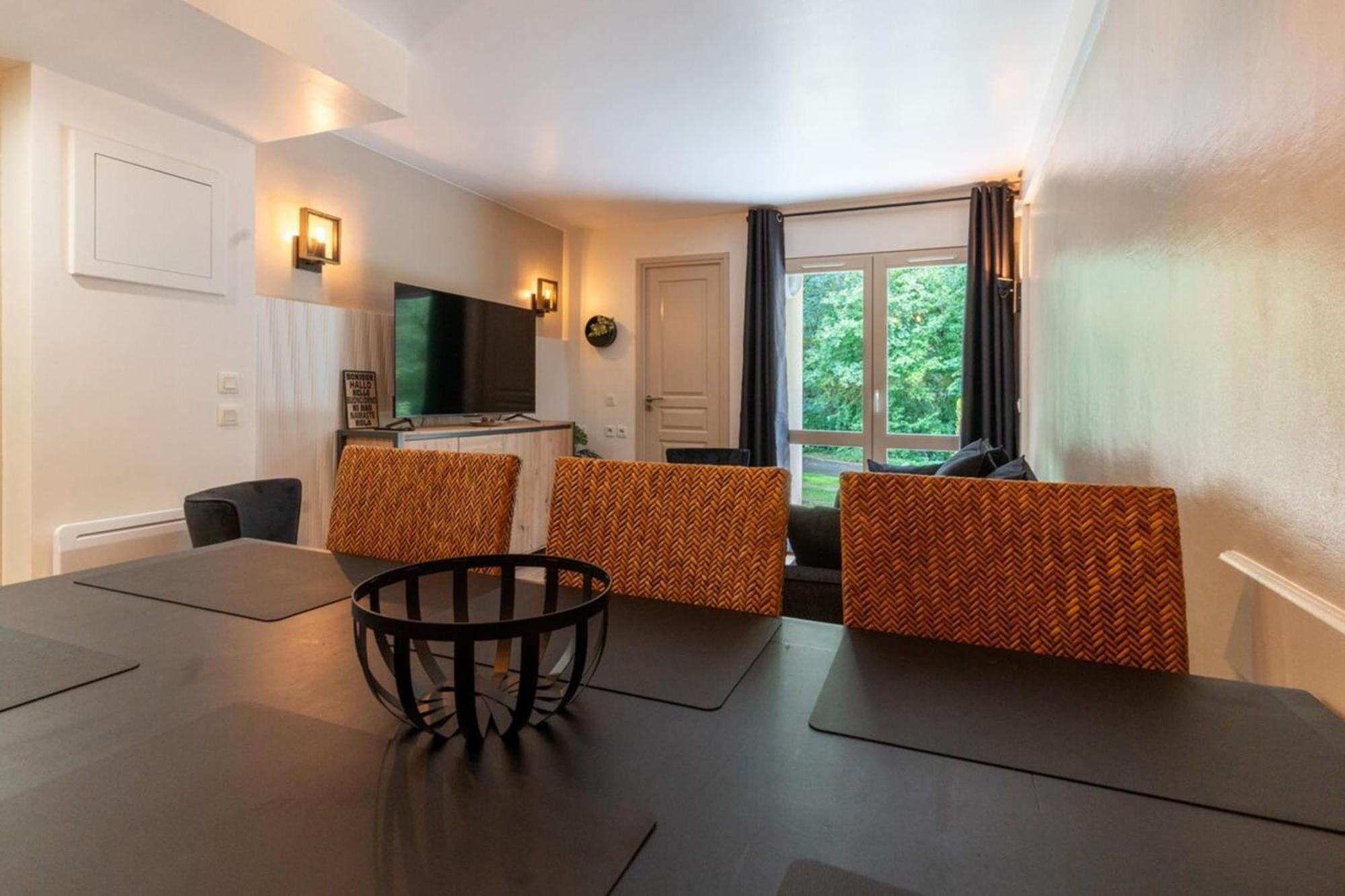 Beautiful Flat With Swimming Pool Tennis Court And Private Car Parking 09 Le Touquet Exterior foto